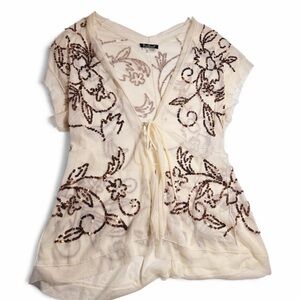 Chic Cream Floral Embroidered Blouse